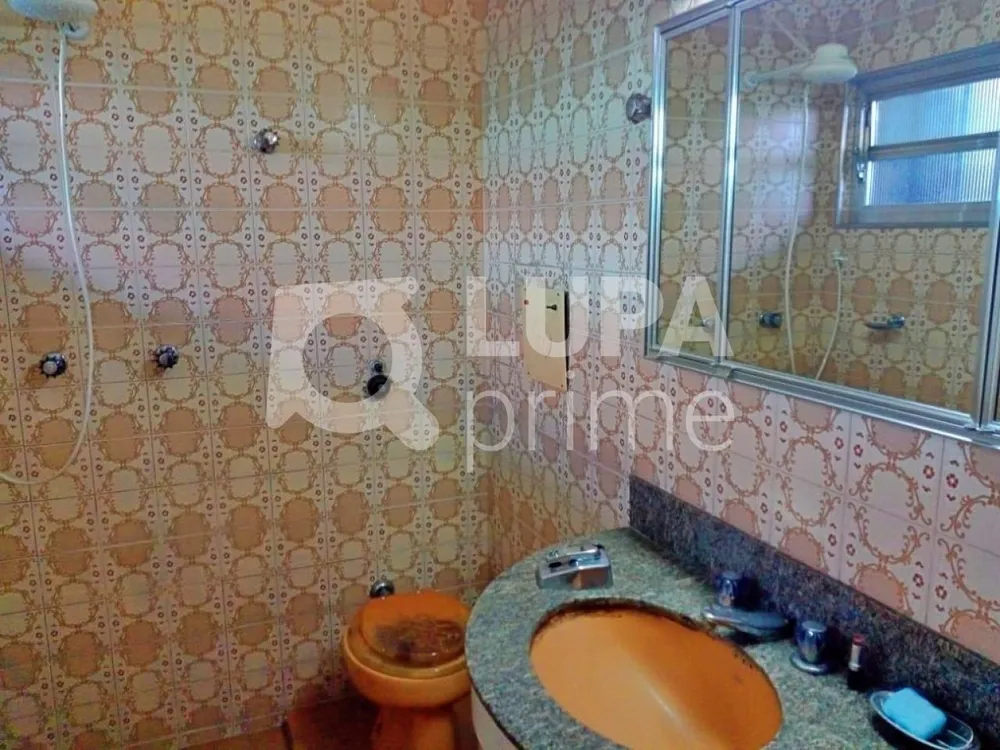 Casa, 3 quartos, 285 m² - Foto 2
