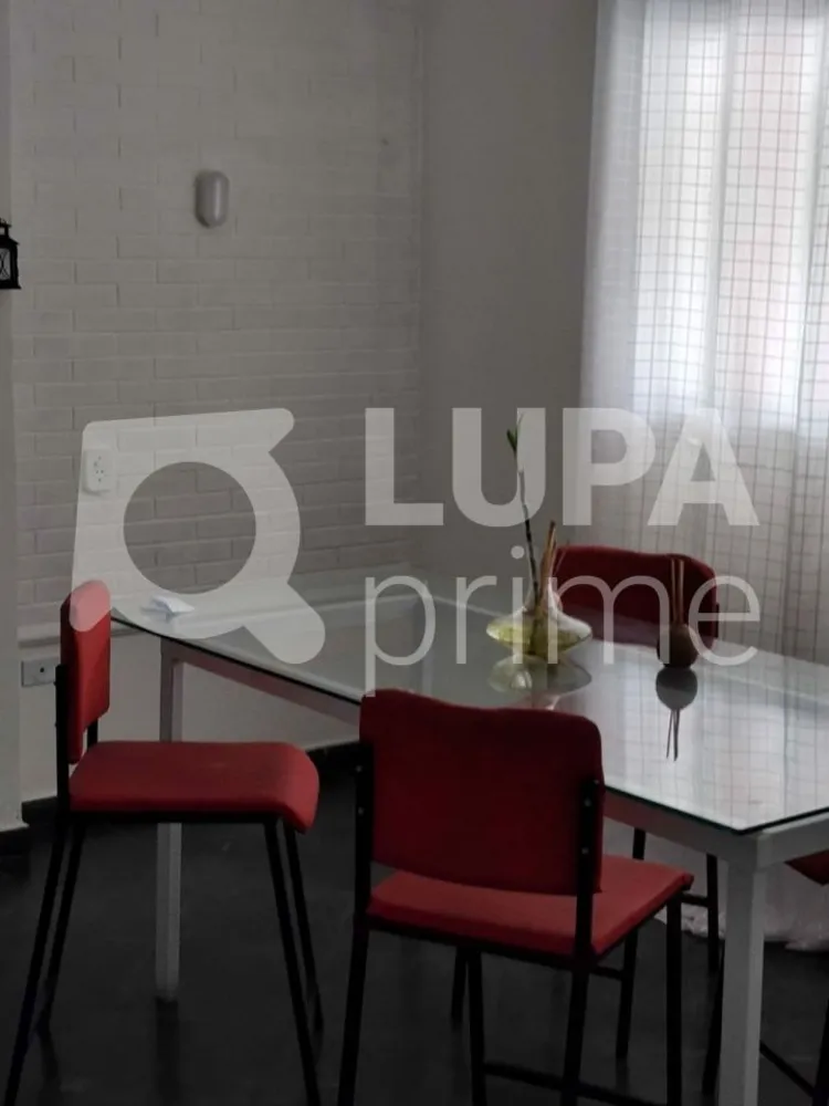 Casa, 3 quartos, 210 m² - Foto 1