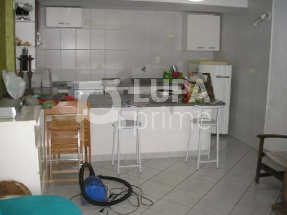 Casa, 3 quartos, 250 m² - Foto 12