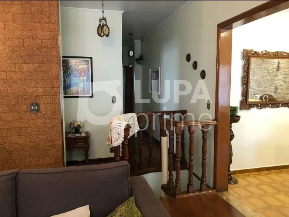Casa, 3 quartos, 240 m² - Foto 8