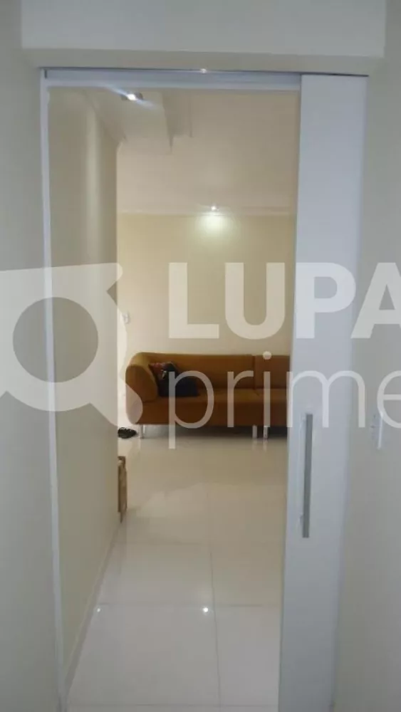 Apartamento à venda com 3 quartos, 90m² - Foto 2