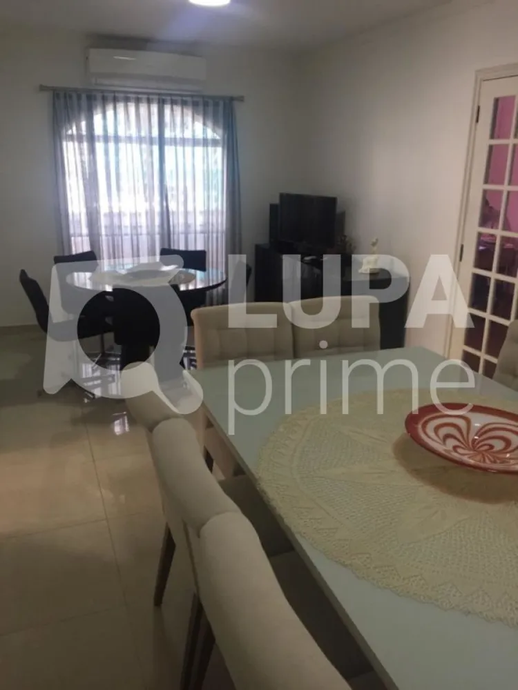 Casa, 4 quartos, 252 m² - Foto 12