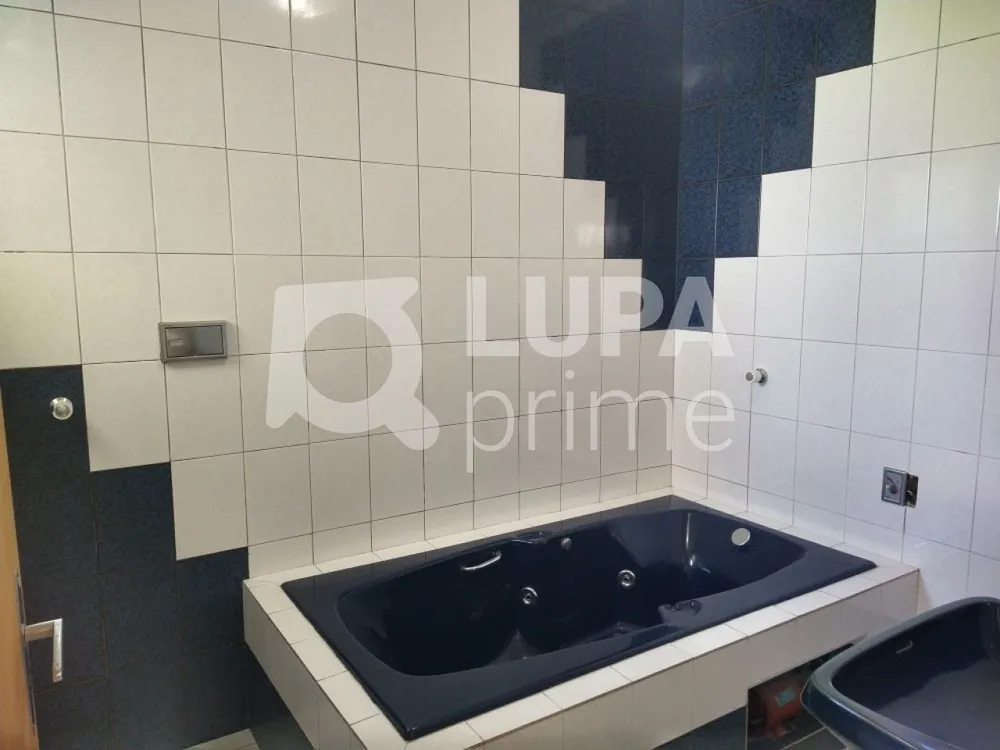Casa, 3 quartos, 338 m² - Foto 8