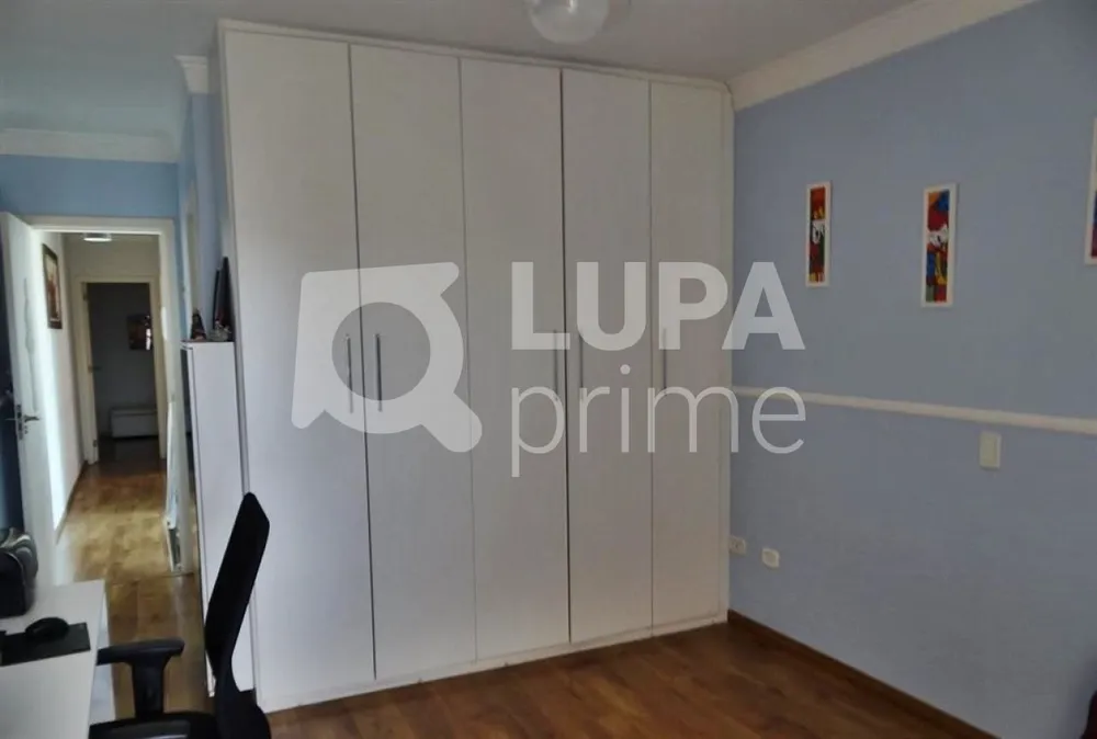 Casa, 4 quartos, 238 m² - Foto 1