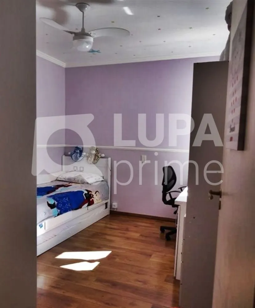 Casa, 4 quartos, 238 m² - Foto 12