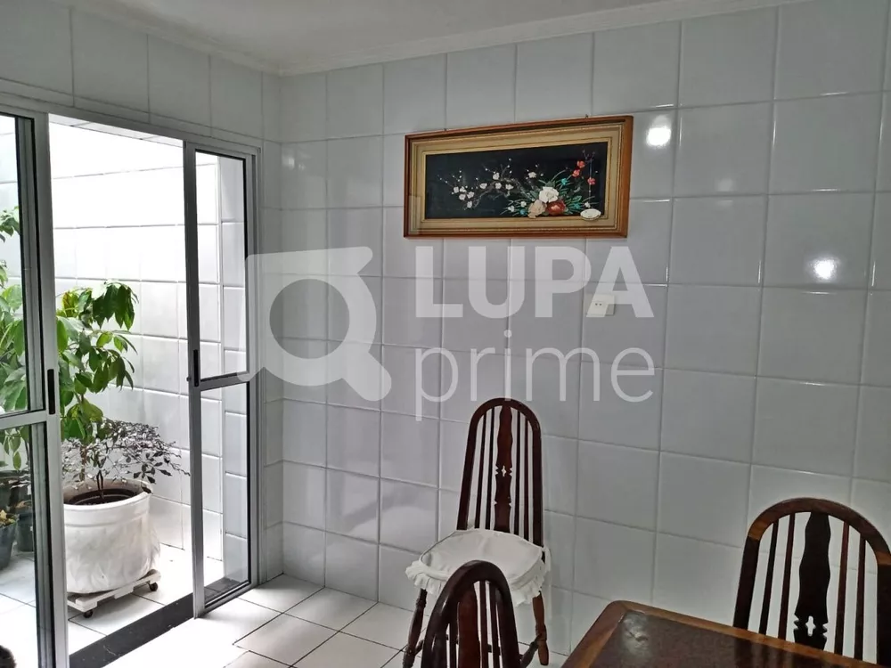 Casa à venda com 2 quartos, 60m² - Foto 2