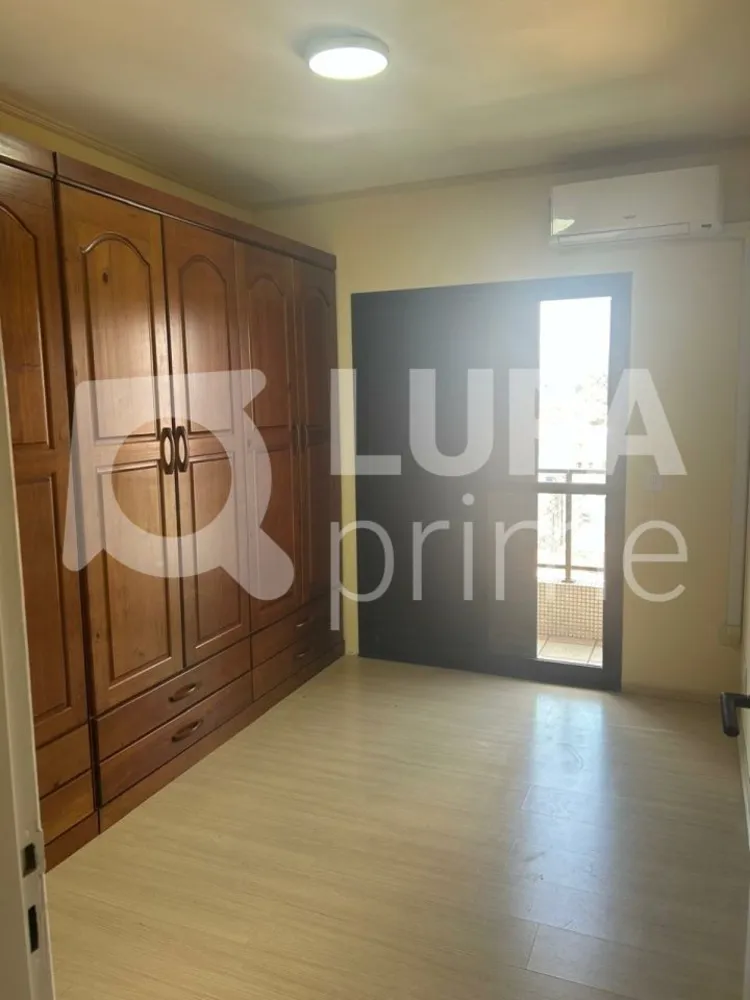 Apartamento, 3 quartos, 130 m² - Foto 3