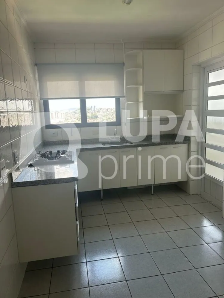 Apartamento, 3 quartos, 130 m² - Foto 4