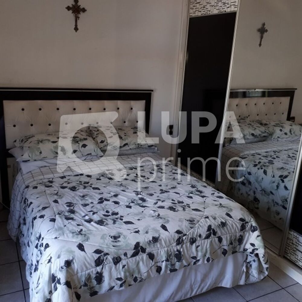 Casa, 4 quartos, 200 m² - Foto 4