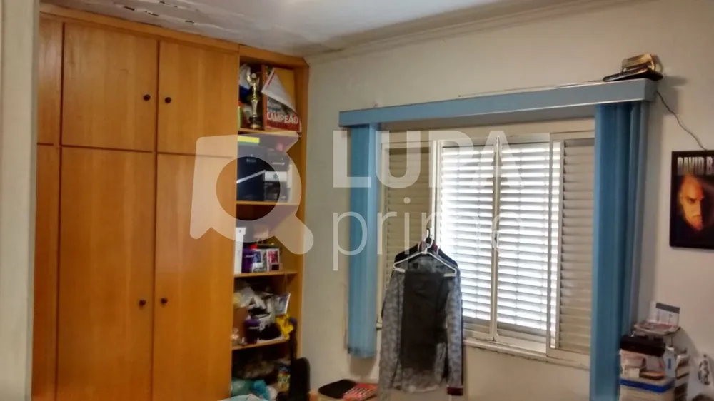Casa, 4 quartos, 260 m² - Foto 2