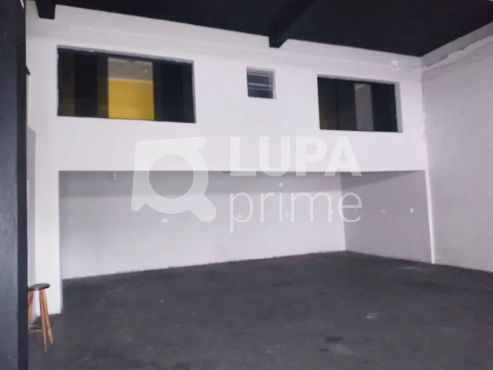 Depósito-Galpão, 240 m² - Foto 1