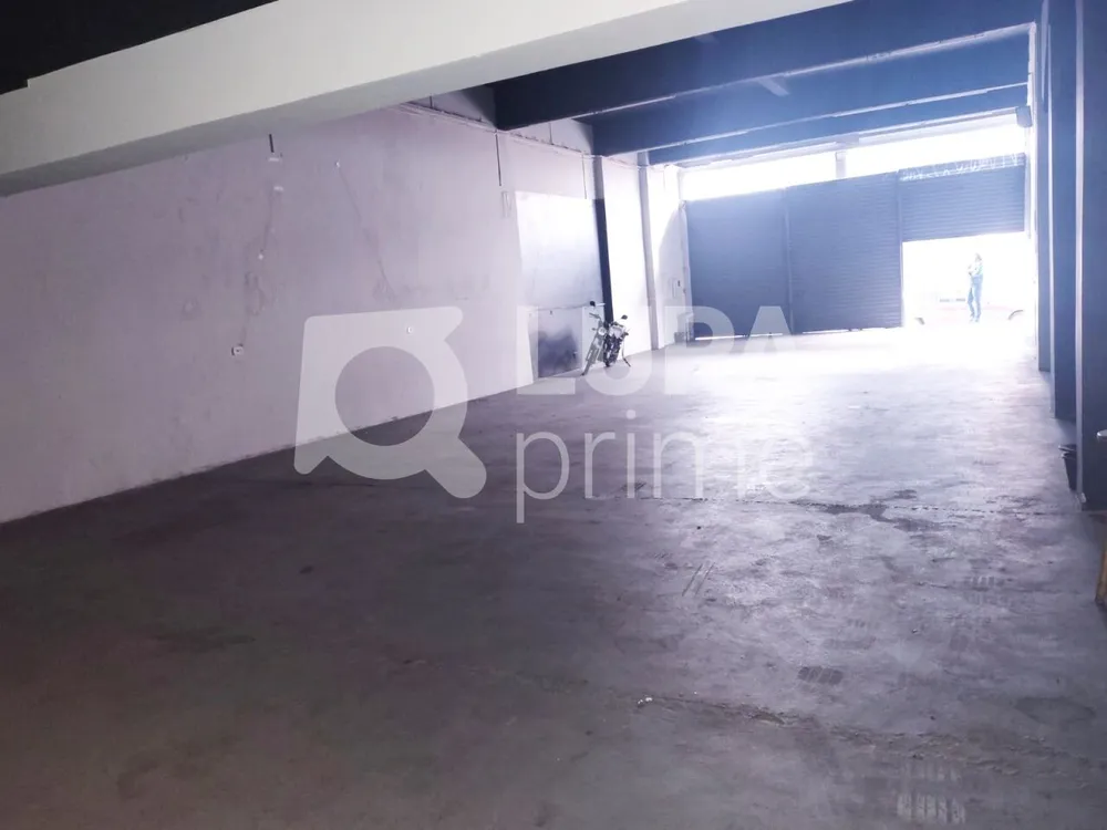 Depósito-Galpão, 240 m² - Foto 2