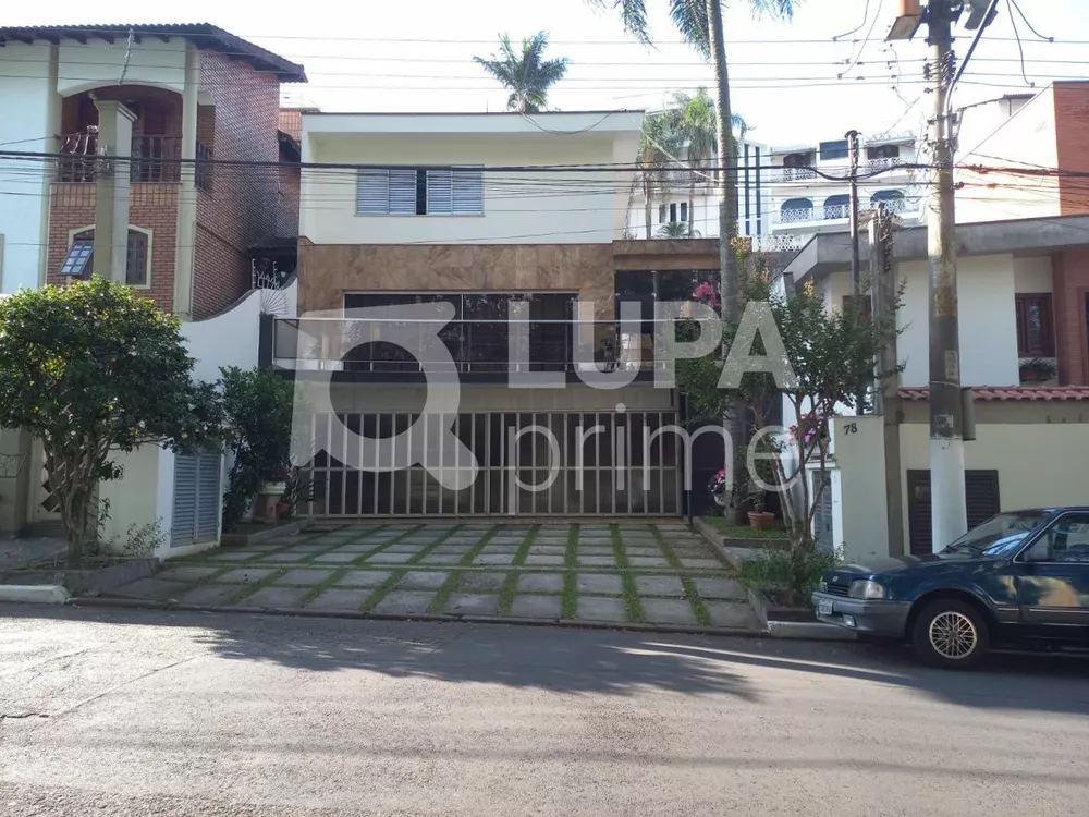 Casa à venda com 3 quartos, 260m² - Foto 1