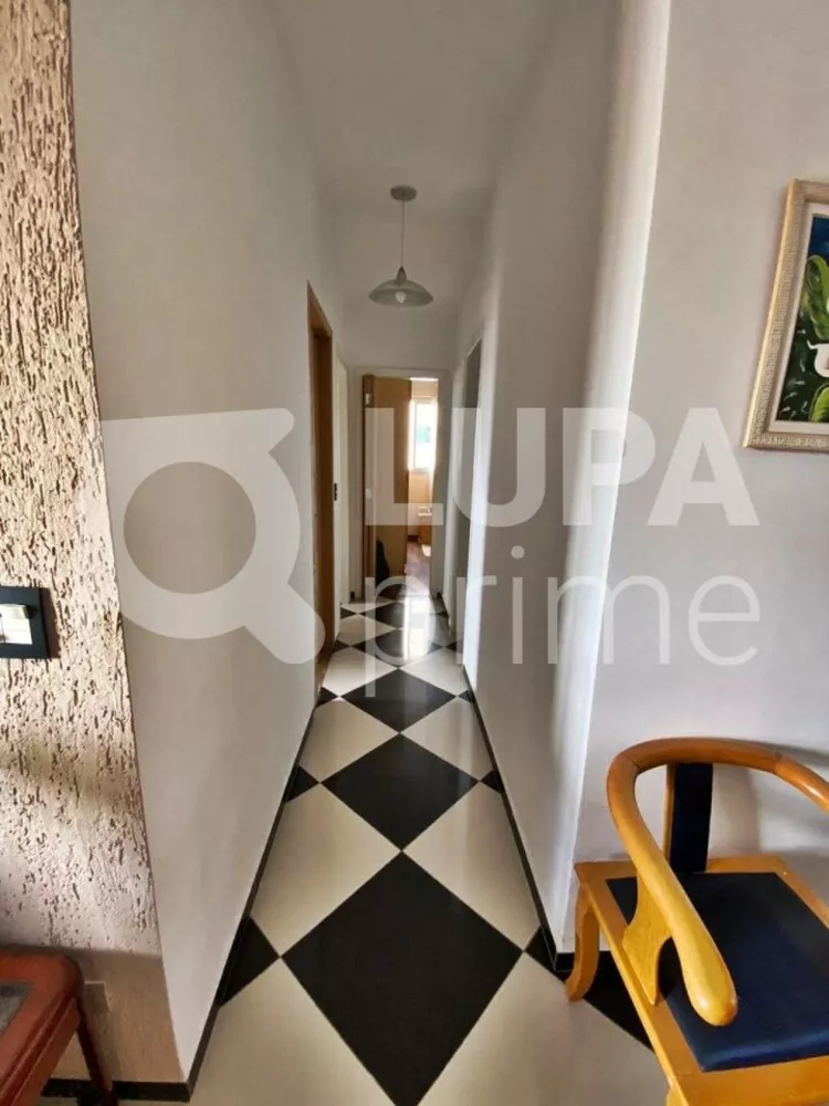 Apartamento à venda com 3 quartos, 74m² - Foto 4