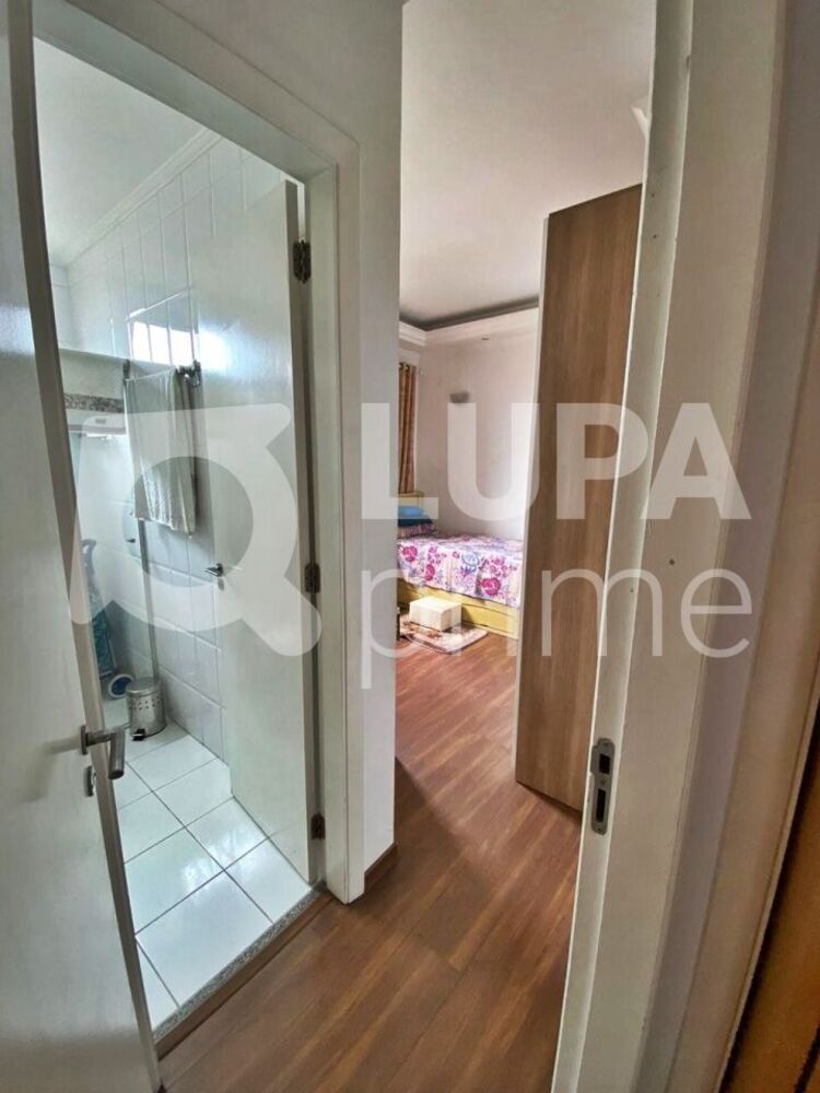Apartamento à venda com 3 quartos, 74m² - Foto 6
