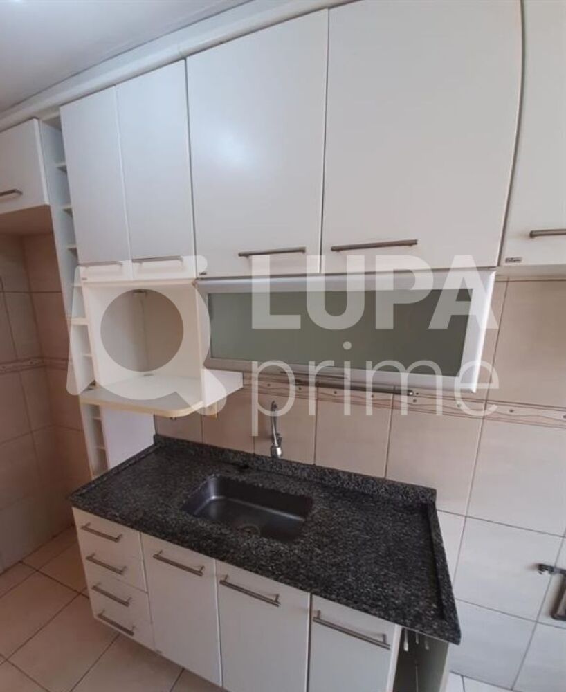 Apartamento à venda com 3 quartos, 64m² - Foto 6