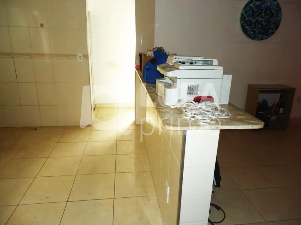 Casa, 3 quartos, 200 m² - Foto 3