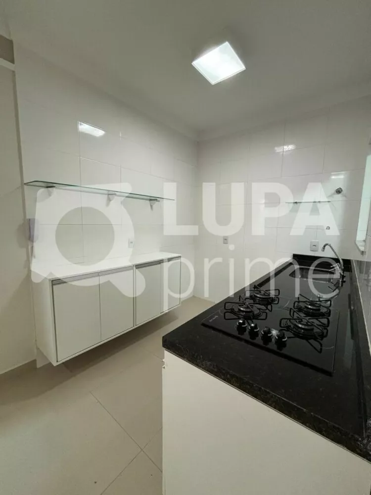 Casa de Condomínio para alugar com 2 quartos, 55m² - Foto 3