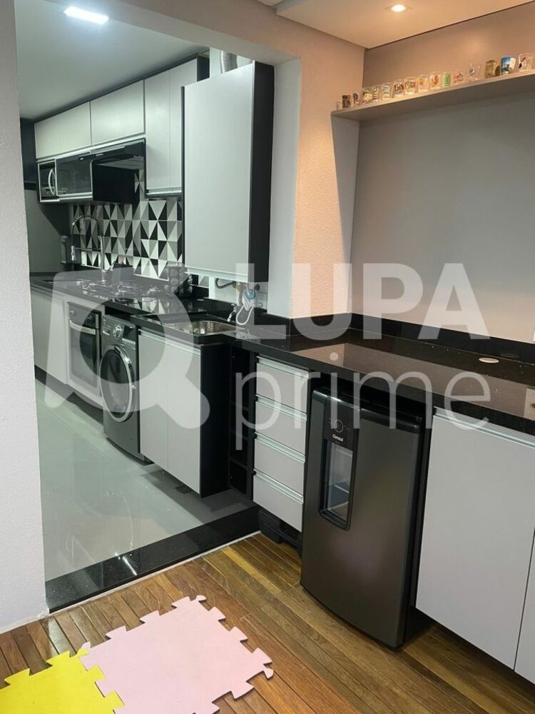 Apartamento à venda com 2 quartos, 69m² - Foto 7