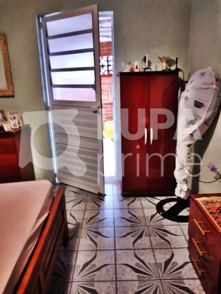 Casa, 4 quartos, 99 m² - Foto 1