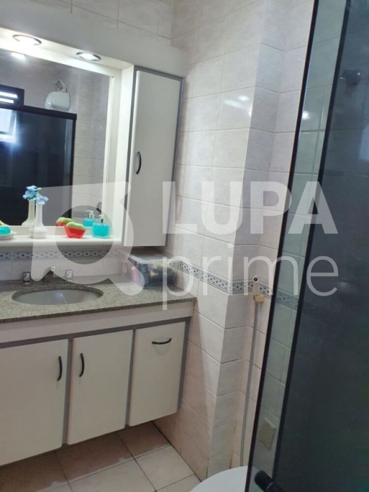 Apartamento à venda com 3 quartos, 98m² - Foto 12