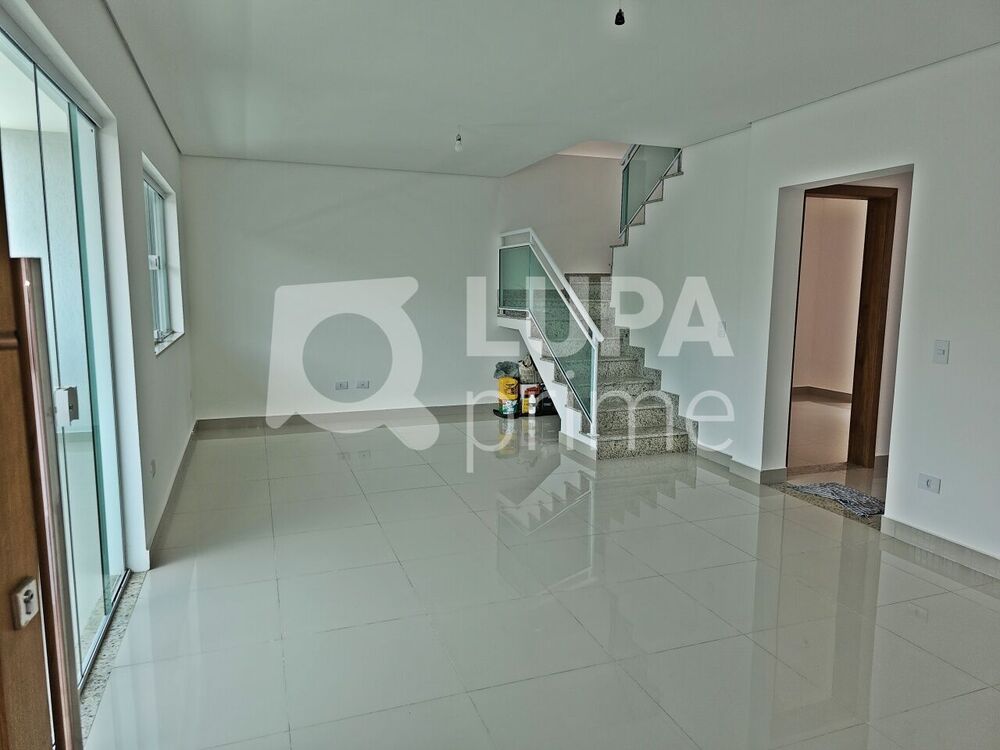 Casa, 4 quartos, 185 m² - Foto 1