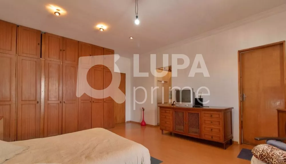 Casa à venda com 4 quartos, 102m² - Foto 12