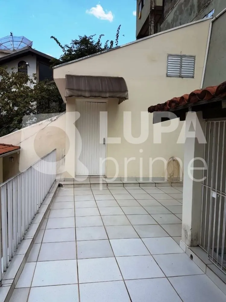 Casa, 4 quartos, 228 m² - Foto 2