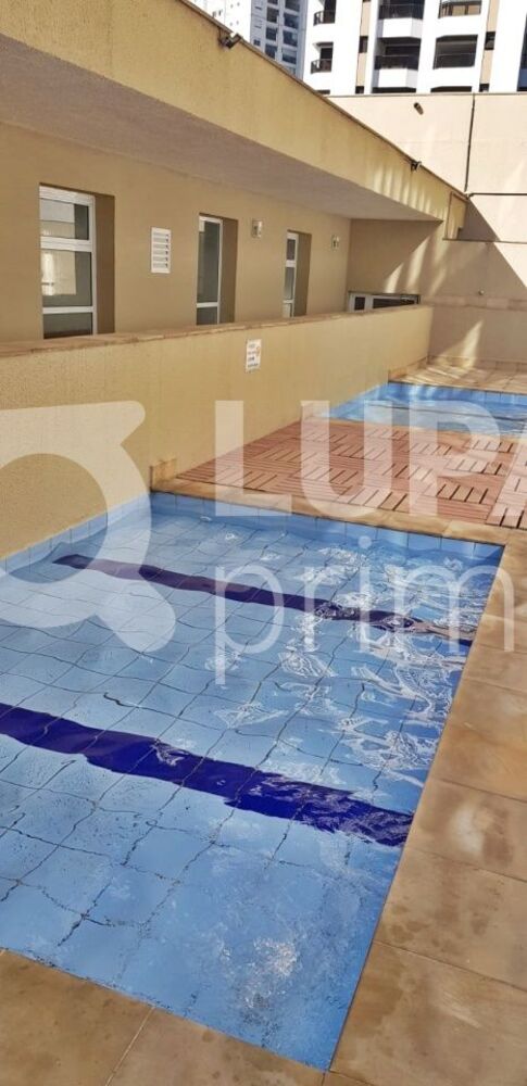 Apartamento à venda com 3 quartos, 97m² - Foto 4