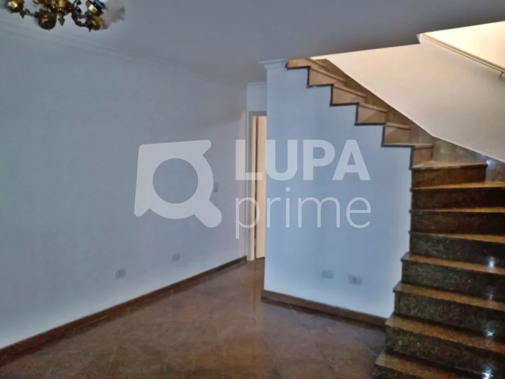 Casa à venda com 4 quartos, 140m² - Foto 3