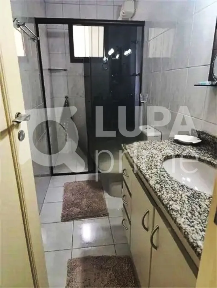 Casa, 3 quartos, 211 m² - Foto 1