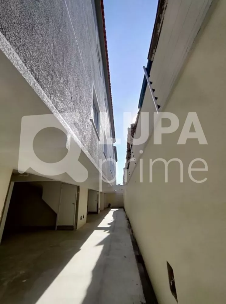 Casa à venda com 2 quartos, 58m² - Foto 5