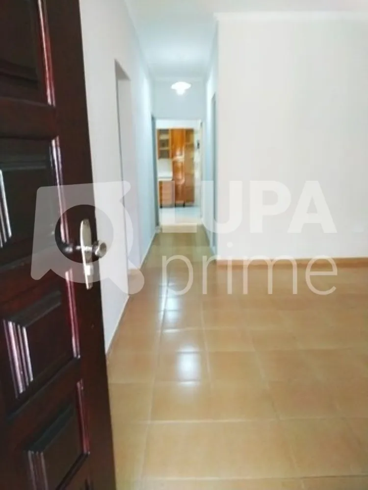 Casa, 5 quartos, 230 m² - Foto 8