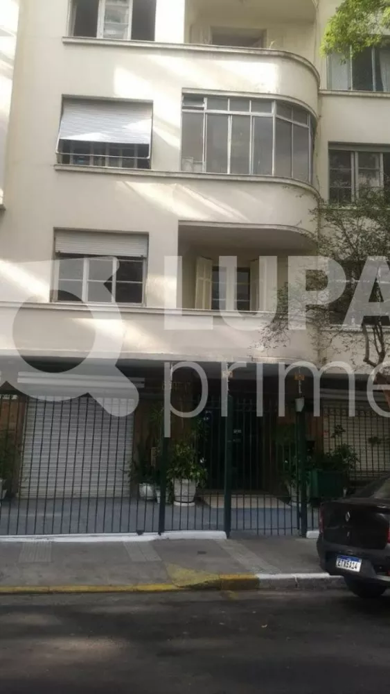 Apartamento à venda com 2 quartos, 72m² - Foto 1