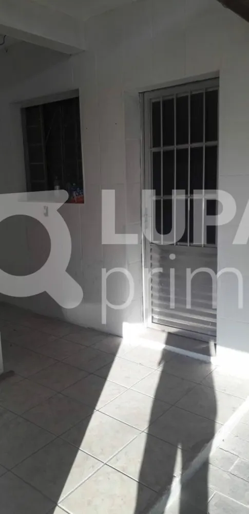 Casa, 3 quartos, 70 m² - Foto 1