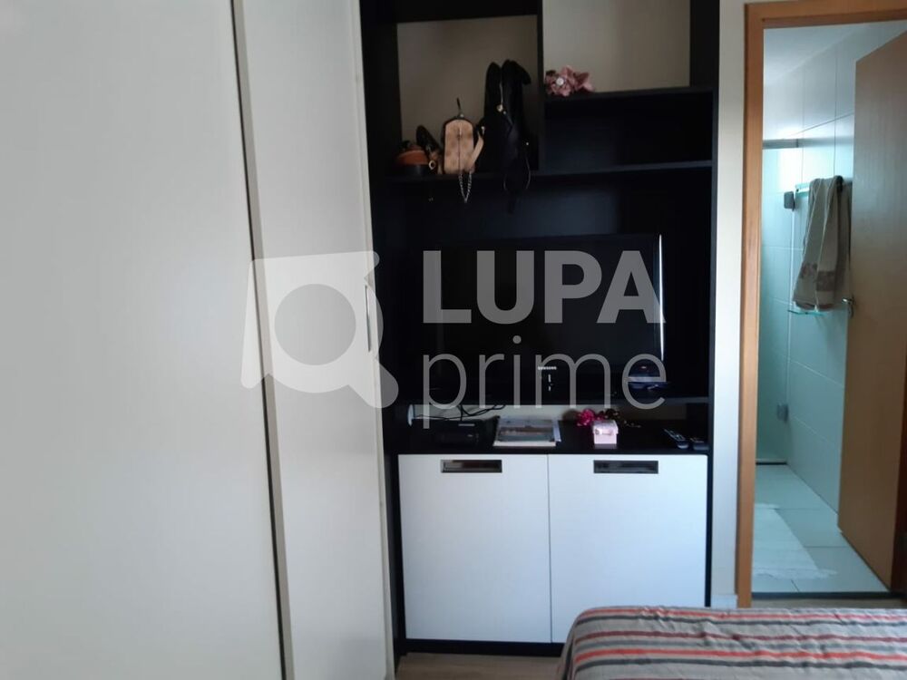 Apartamento à venda com 3 quartos, 113m² - Foto 3