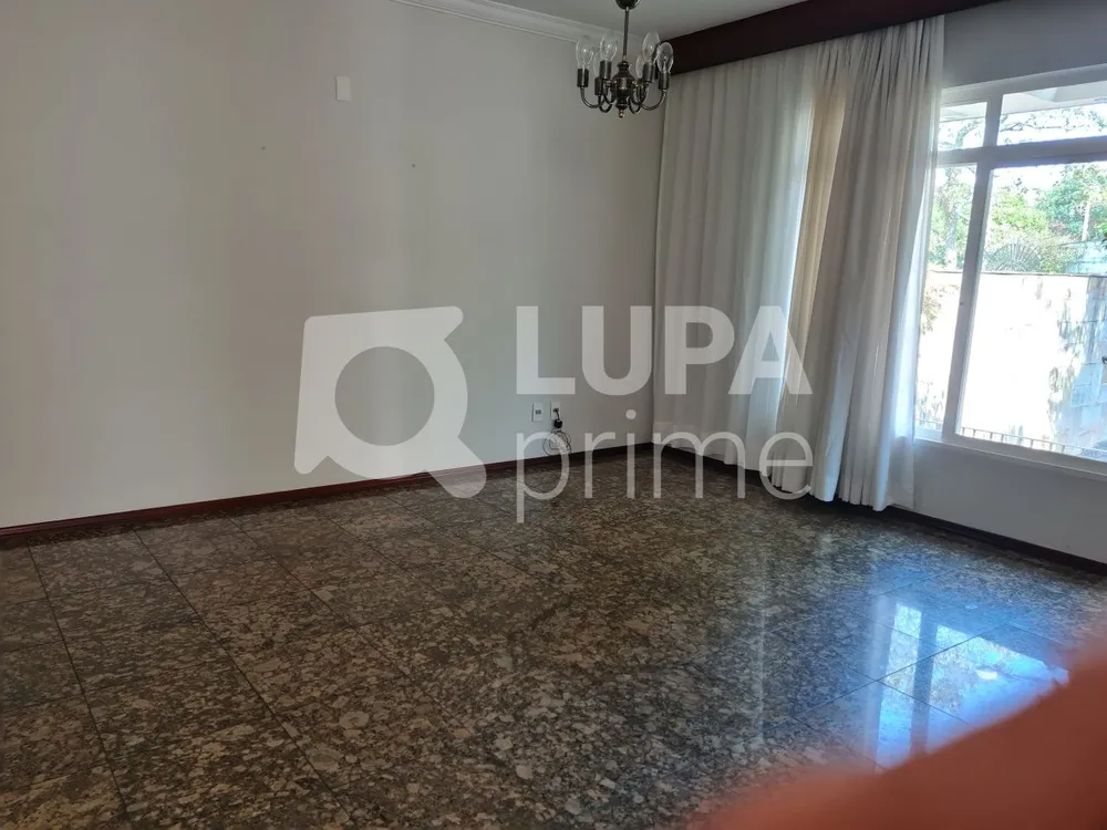 Casa, 4 quartos, 250 m² - Foto 2