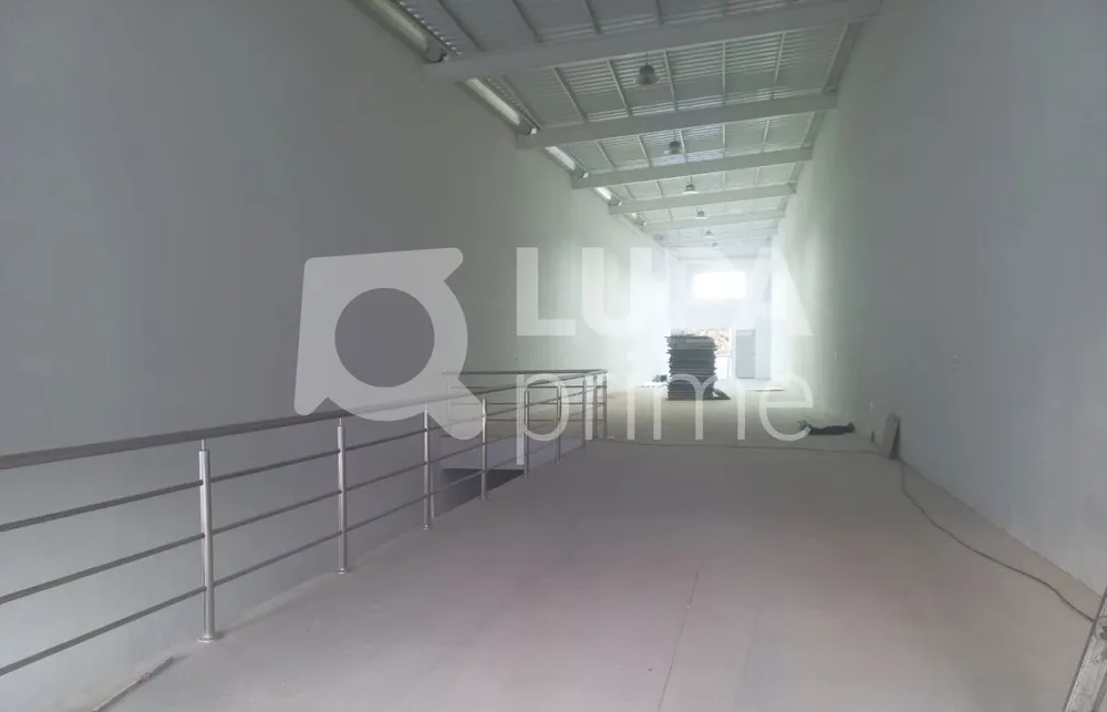 Depósito-Galpão, 460 m² - Foto 1