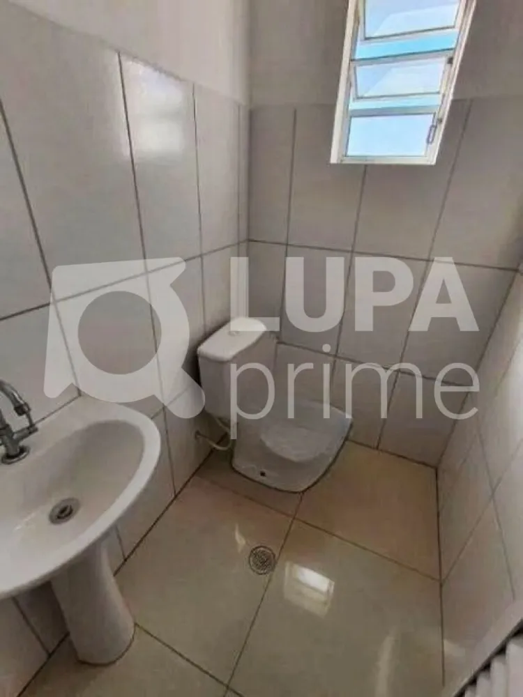 Depósito-Galpão, 290 m² - Foto 1