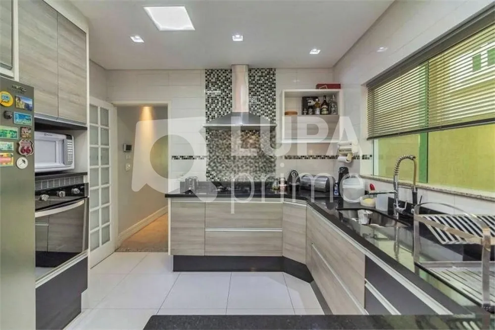 Casa, 4 quartos, 248 m² - Foto 10