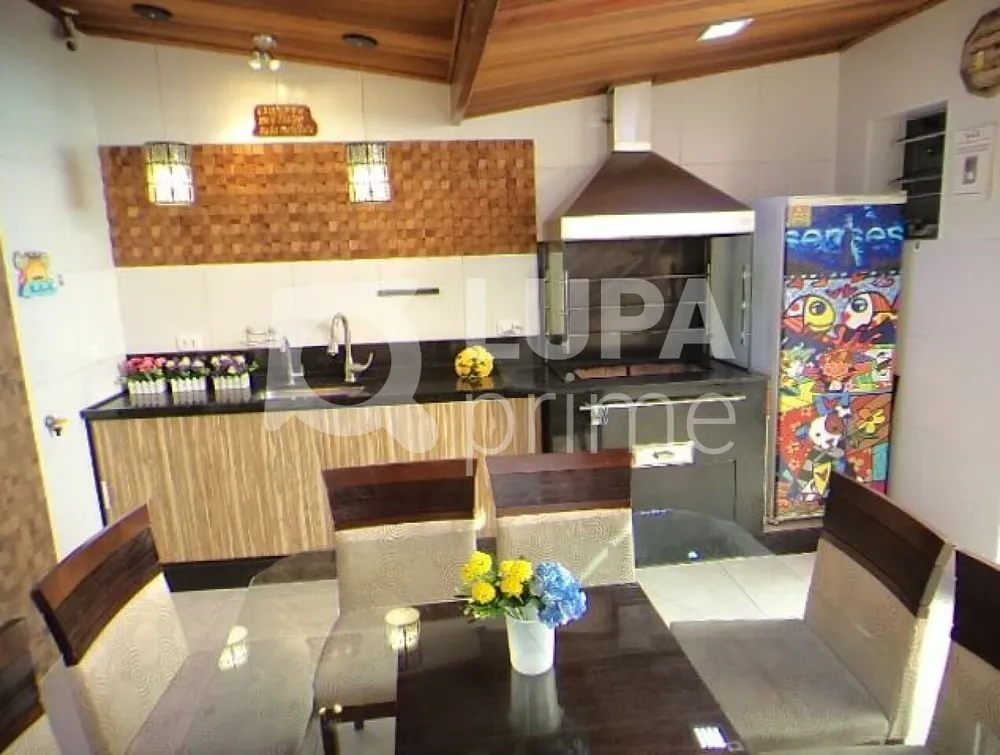 Casa, 3 quartos, 246 m² - Foto 14