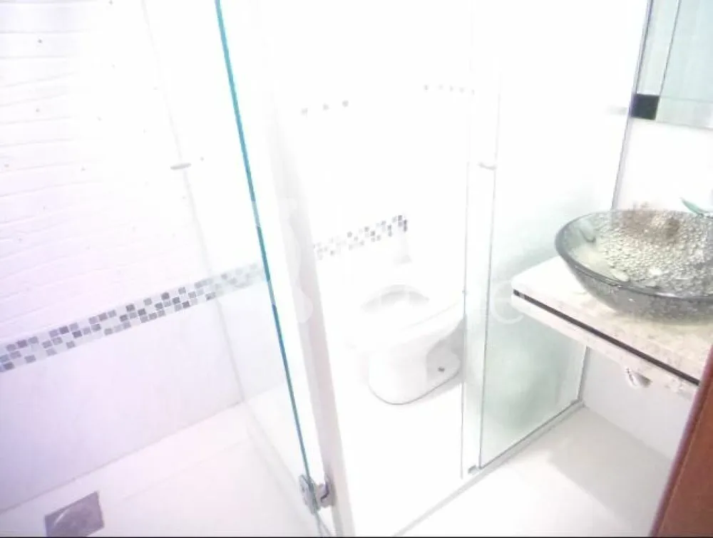 Casa, 3 quartos, 246 m² - Foto 1