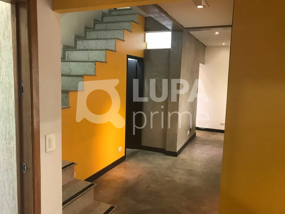 Casa, 3 quartos, 220 m² - Foto 1