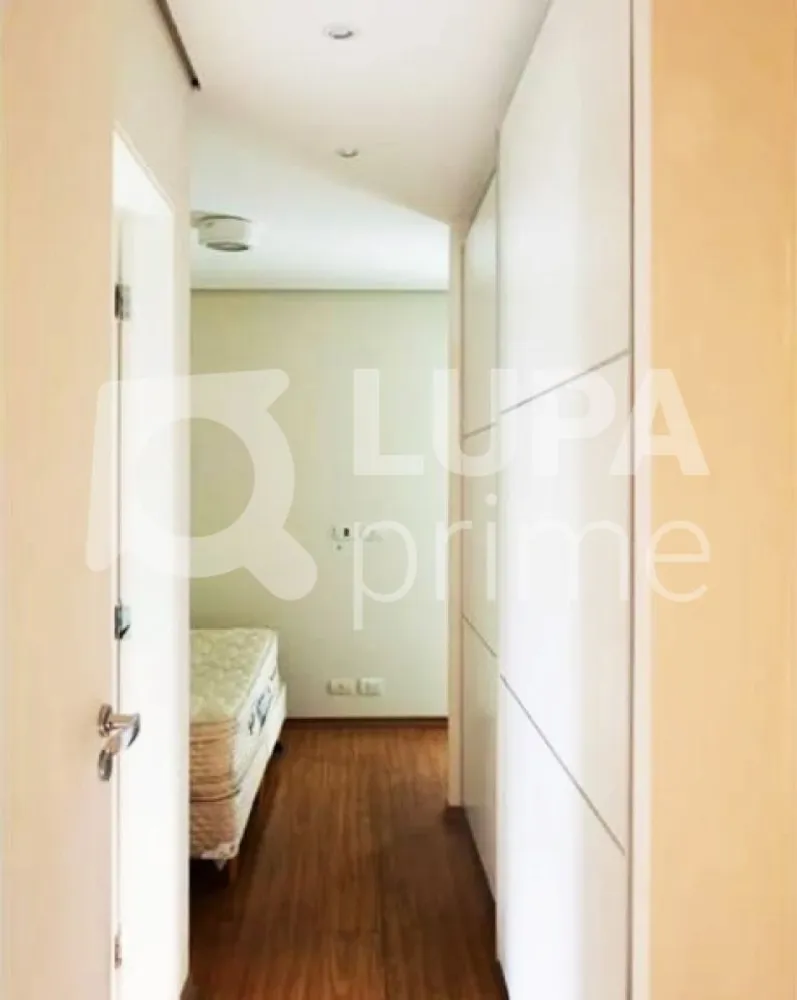 Apartamento, 3 quartos, 140 m² - Foto 2
