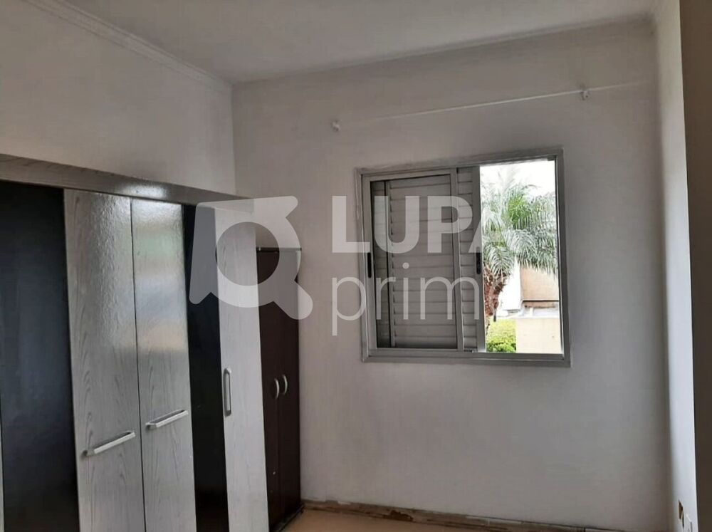 Apartamento à venda com 2 quartos, 48m² - Foto 2