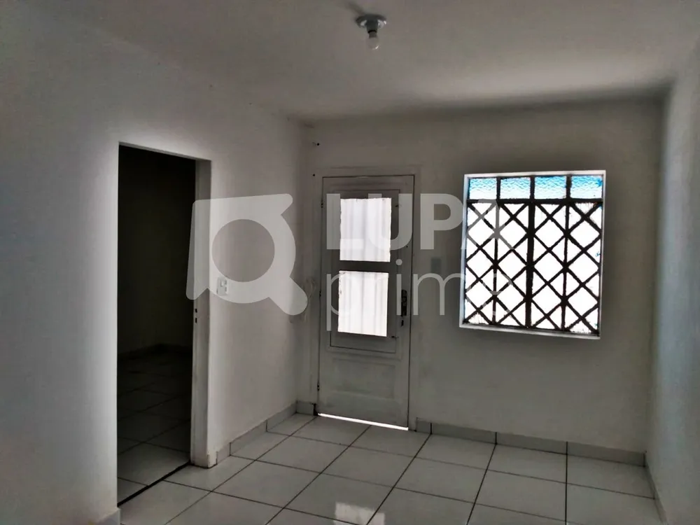 Casa, 2 quartos, 60 m² - Foto 1