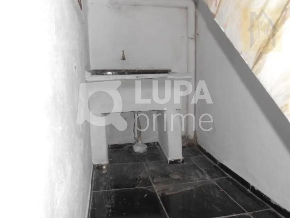 Loja-Salão, 700 m² - Foto 1