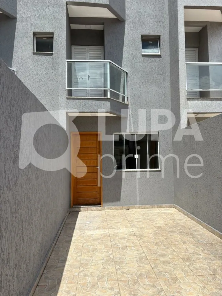 Casa, 2 quartos, 72 m² - Foto 1