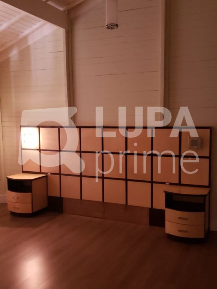 Casa à venda com 2 quartos, 200m² - Foto 7