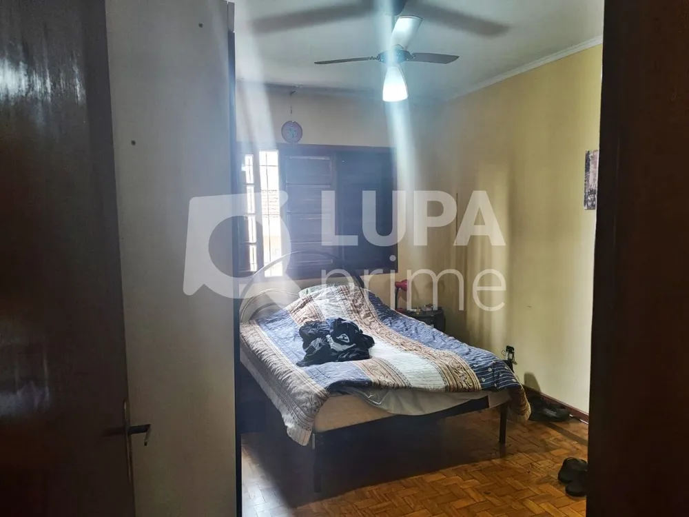 Casa, 3 quartos, 174 m² - Foto 1